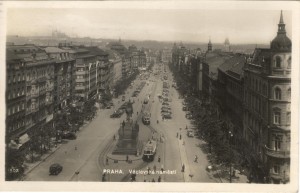 Václavské náměstí s tramvajemi, 1939. Z archivu Stanislava Sojky